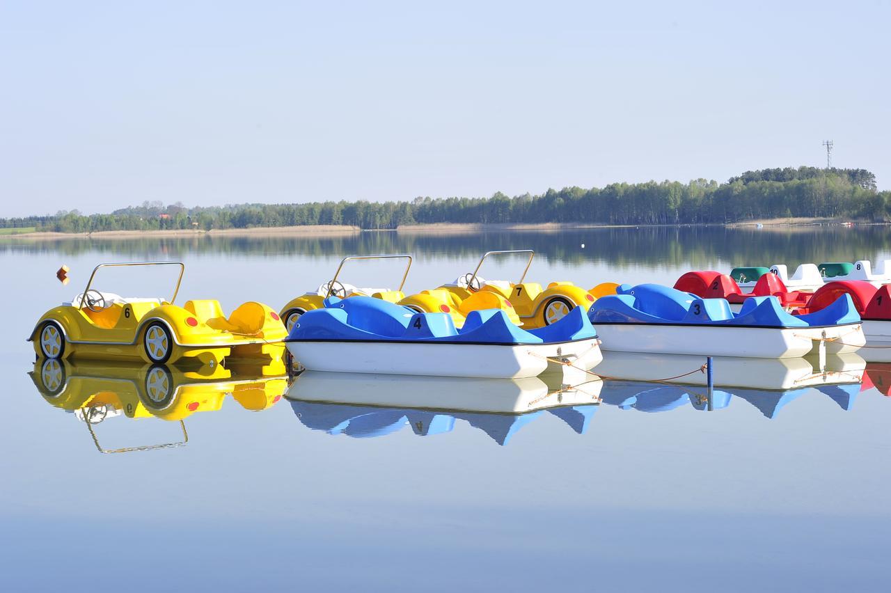 Natura Mazur Resort & Conference Warchaly Exterior foto